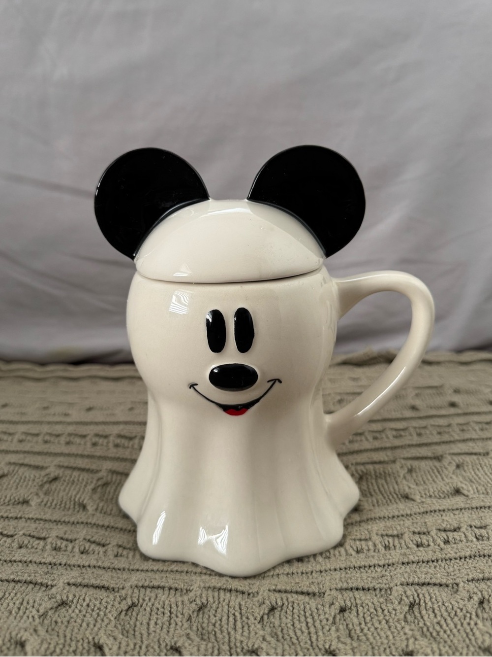 Disney Mickey Mouse Halloween Ghost Ceramic Mug with Lid Topper